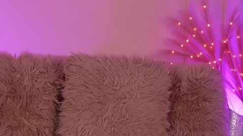 crystallred online show from 12/19/25, 05:47