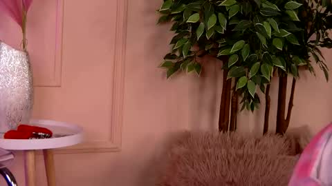 crystallred online show from 03/22/26, 04:16