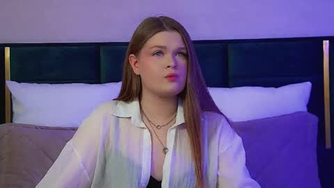 Crystal online show from 11/23/25, 06:19