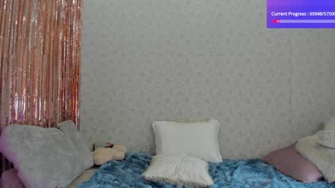 Snapshot of crystalnut chatting on 01/26/25, 06:07 Maria online show from 01/26/25, 06:07