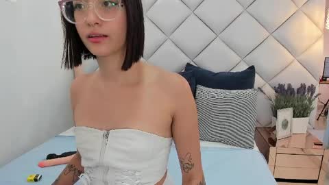 Crystal online show from 03/26/26, 08:03