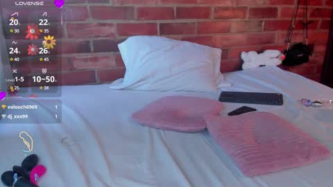 Soy Crystal online show from 01/14/25, 03:57