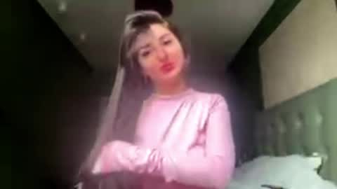 Diana online show from 05/16/26, 06:32