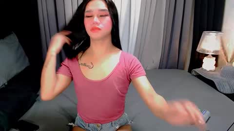 bea takashi  online show from 10/28/25, 08:51