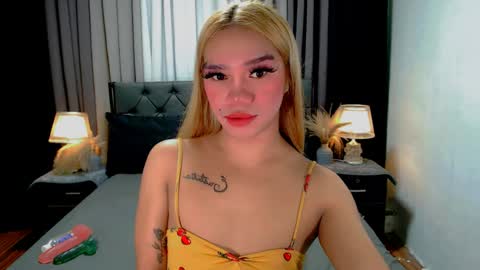 bea takashi  online show from 04/13/26, 09:26