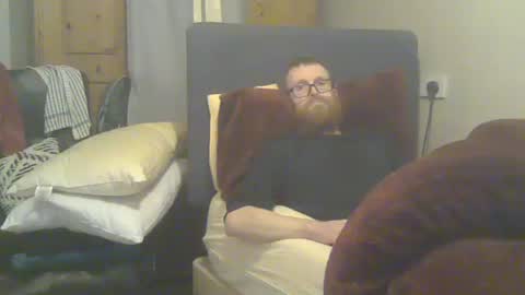 chris online show from 02/10/26, 12:04