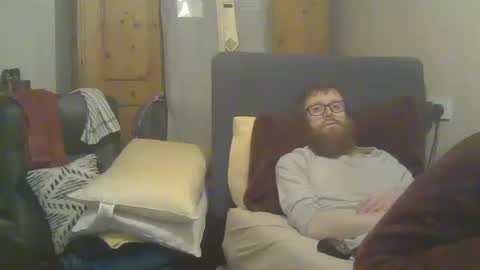 Snapshot of cs014g8493 chatting on 04/23/26, 12:12 chris online show from 04/23/26, 12:12