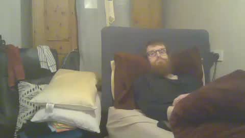Snapshot of cs014g8493 chatting on 04/29/26, 12:27 chris online show from 04/29/26, 12:27