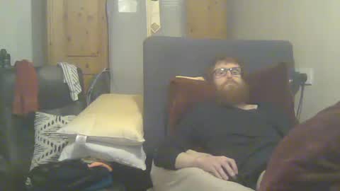 Snapshot of cs014g8493 chatting on 05/10/26, 12:38 chris online show from 05/10/26, 12:38