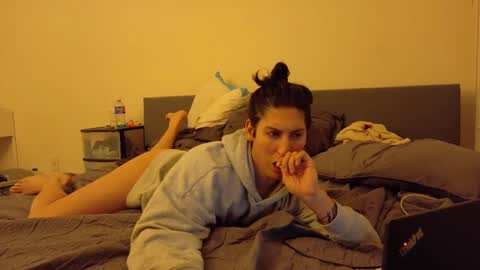 Snapshot of csanchez124561 chatting on 02/21/25, 07:12 tina online show from 02/21/25, 07:12