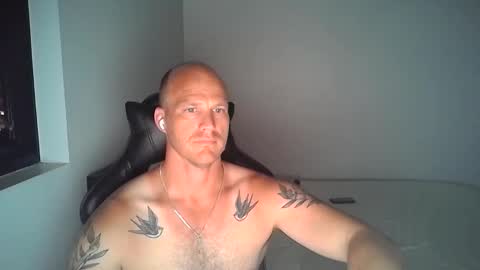 Snapshot of ct250787 chatting on 03/18/26, 10:07 ct250787 online show from 03/18/26, 10:07