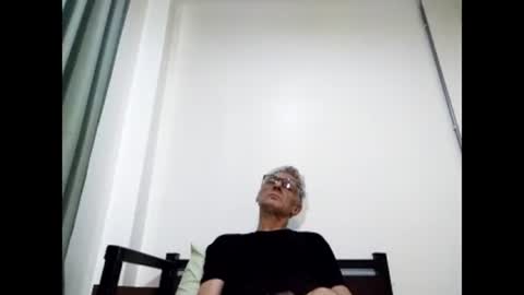 Snapshot of cucaio18 chatting on 02/25/25, 08:03 BIG UNCUT HARD COCK online show from 02/25/25, 08:03