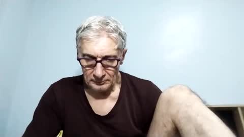 Snapshot of cucaio18 chatting on 09/21/25, 01:07 BIG UNCUT HARD COCK online show from 09/21/25, 01:07