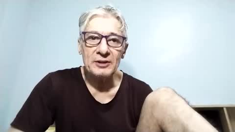 Snapshot of cucaio18 chatting on 09/27/25, 12:48 BIG UNCUT HARD COCK online show from 09/27/25, 12:48