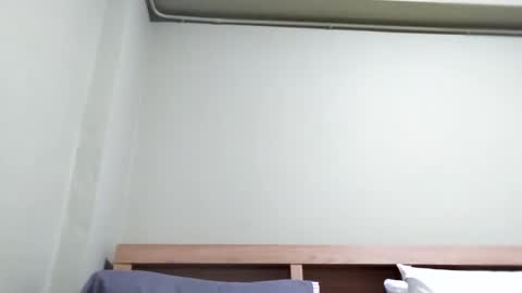 Snapshot of cucaio18 chatting on 11/30/25, 01:09 BIG UNCUT HARD COCK online show from 11/30/25, 01:09