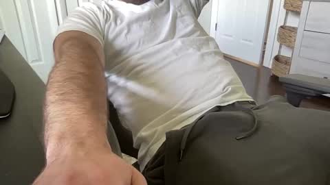 cuckgriff23 online show from 04/22/26, 06:20