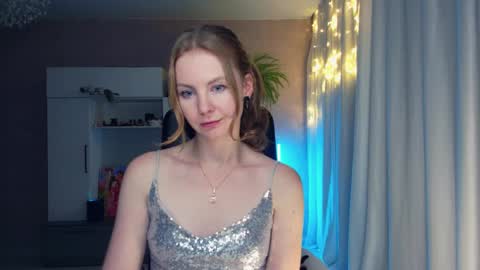 Alexia online show from 12/21/24, 02:15