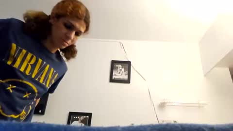 Snapshot of cuddleavenue chatting on 09/22/25, 12:12 cuddleavenue online show from 09/22/25, 12:12