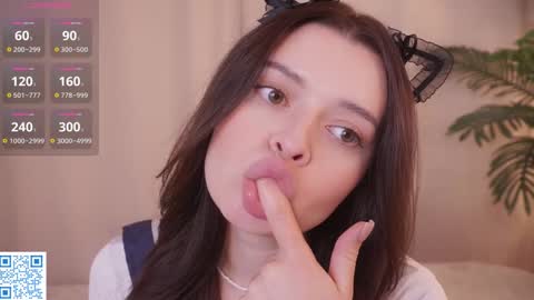 Ellie online show from 10/21/25, 03:46