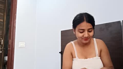 cuddlemuffins online show from 04/08/26, 04:45