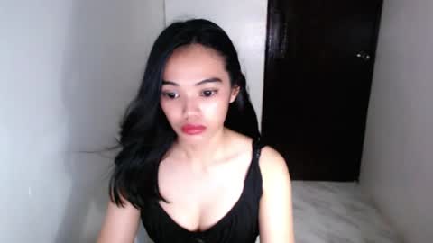 cuddlepunk_bubble online show from 04/30/26, 08:57