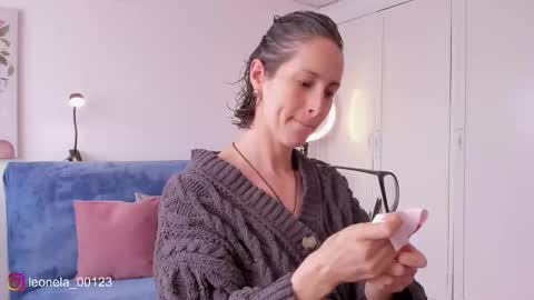 Leonela online show from 03/08/26, 04:44