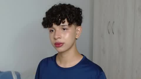 Snapshot of cuddly_twinkie chatting on 01/31/25, 03:41 Cuddly online show from 01/31/25, 03:41