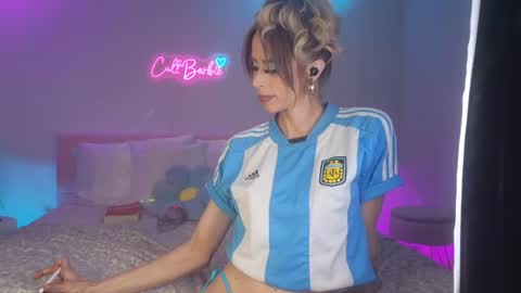 Snapshot of cult_barbie93 chatting on 07/12/26, 05:20 Cult Barbie online show from 07/12/26, 05:20