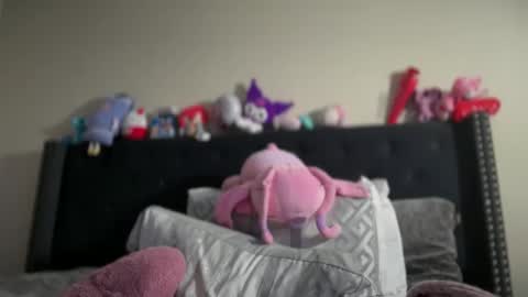 cum2charmxx online show from 02/24/26, 02:04