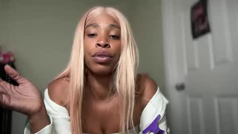 cum2charmxx online show from 04/02/26, 07:55