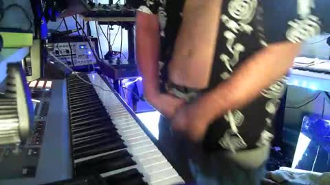 cum4me2i812 online show from 04/24/26, 09:17