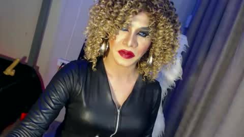 CUMMELA SLUTI online show from 02/24/26, 03:32