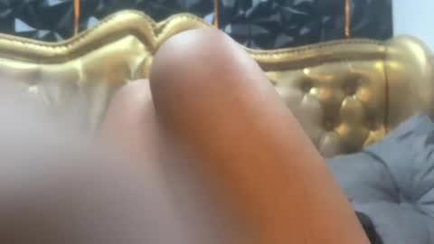 im KIM new girl to spoil online show from 10/26/25, 01:11