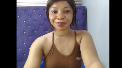 Snapshot of cum_chocochata chatting on 11/28/25, 07:33 Nancy online show from 11/28/25, 07:33