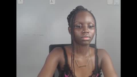 Snapshot of cum_ebony_xsecret chatting on 09/19/25, 08:05 sophie online show from 09/19/25, 08:05