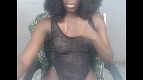 Snapshot of cum_ebony_xsecret chatting on 10/14/25, 07:31 sophie online show from 10/14/25, 07:31