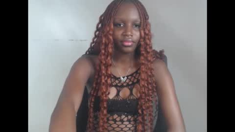 Snapshot of cum_ebony_xsecret chatting on 11/11/25, 08:14 sophie online show from 11/11/25, 08:14