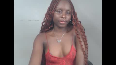 Snapshot of cum_ebony_xsecret chatting on 11/23/25, 08:03 sophie online show from 11/23/25, 08:03