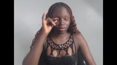 Snapshot of cum_ebony_xsecret chatting on 11/27/25, 08:05 sophie online show from 11/27/25, 08:05