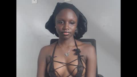 Snapshot of cum_ebony_xsecret chatting on 12/04/25, 02:37 sophie online show from 12/04/25, 02:37