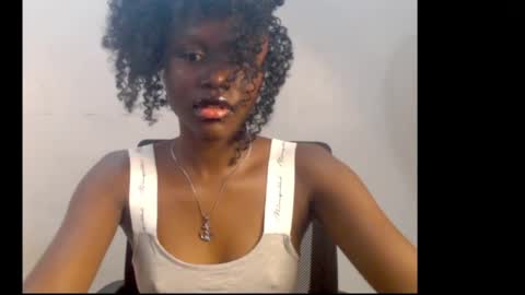 sophie online show from 04/17/26, 07:55