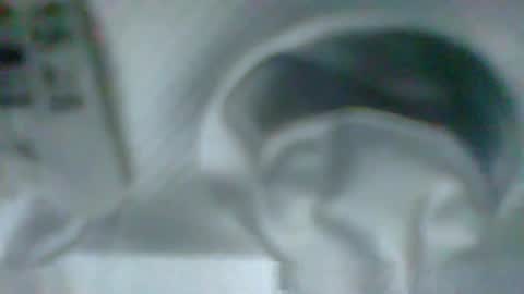 Snapshot of cum_l chatting on 12/21/25, 04:19 Noha online show from 12/21/25, 04:19