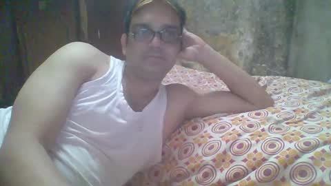 Snapshot of cum_l chatting on 01/05/26, 05:27 Noha online show from 01/05/26, 05:27