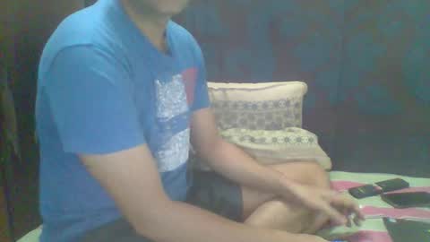 Snapshot of cum_l chatting on 01/14/26, 04:51 Noha online show from 01/14/26, 04:51