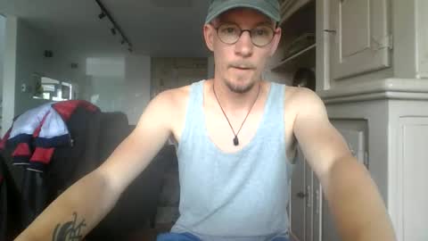 cum_swallow_bi online show from 05/10/26, 09:58