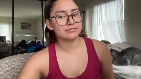 Snapshot of cumberinme chatting on 03/12/25, 06:44 cumberinme online show from 03/12/25, 06:44