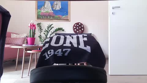 cumcumcum2015 online show from 04/02/26, 11:41