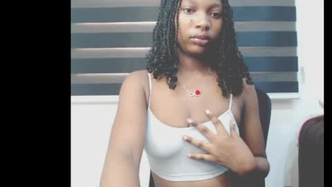 cumebony_petit online show from 05/03/26, 01:28