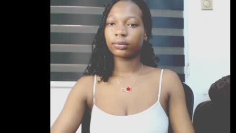 cumebony_petit online show from 05/11/26, 06:08
