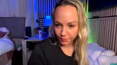cumguzzlingskank online show from 04/10/26, 06:29